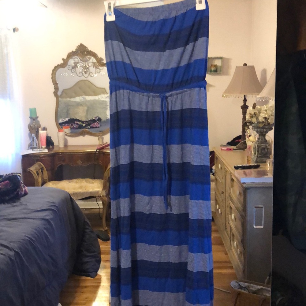 Tie waist maxi dress